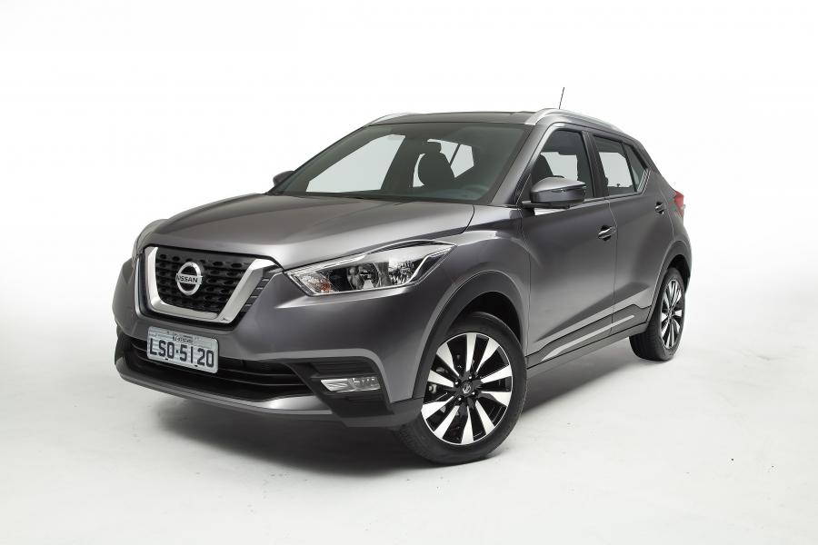  Nissan Kicks SL 2016 года  (LA) (фото 1 из 40)